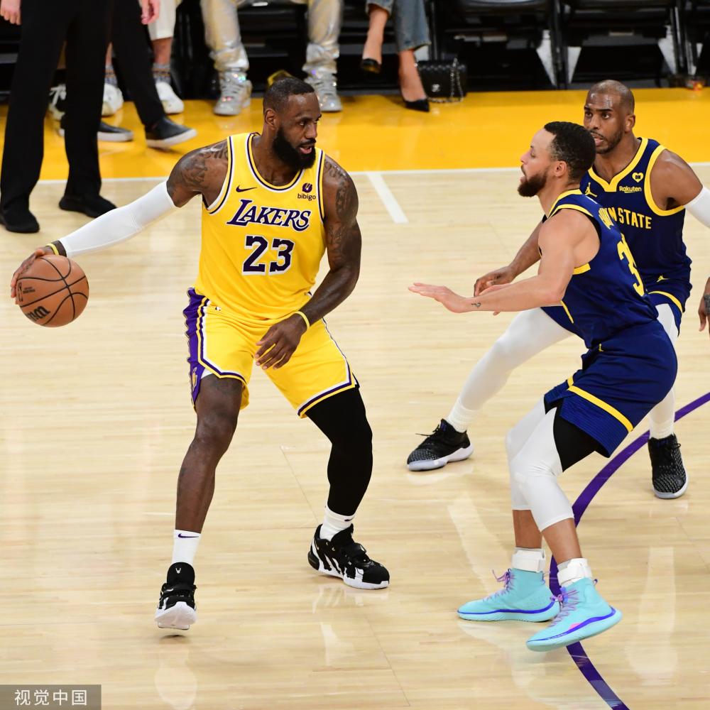 他在适应英 他在适应英