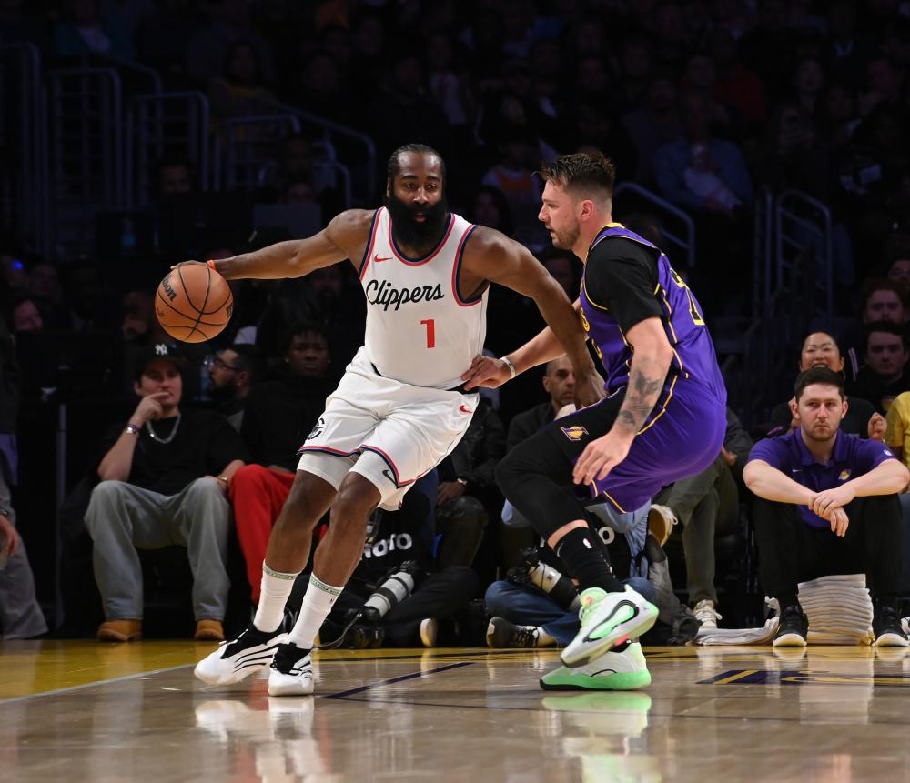 竞争对手时 竞争对手时