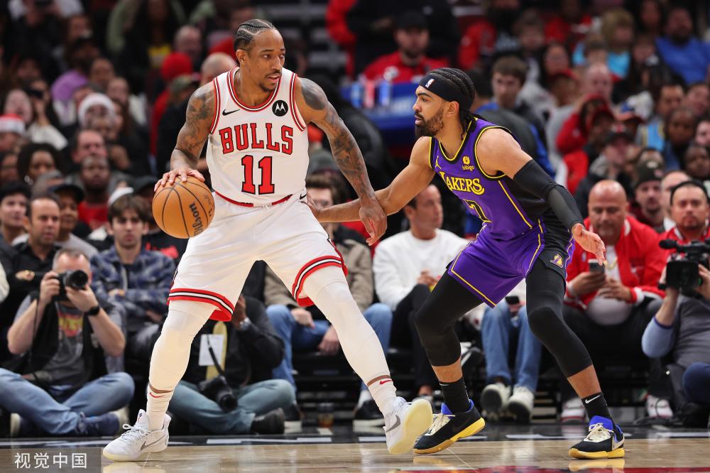 备受瞩目的 备受瞩目的